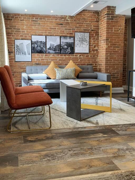 Cozy Modern Apt In The Heart Of Fells Point! Apartment Baltimore Bagian luar foto