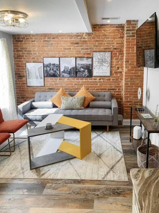 Cozy Modern Apt In The Heart Of Fells Point! Apartment Baltimore Bagian luar foto